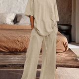 Jannessa - Casual set with oversized shirt and straight-leg trousers