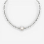 Graceful Pearl Pendant Necklace