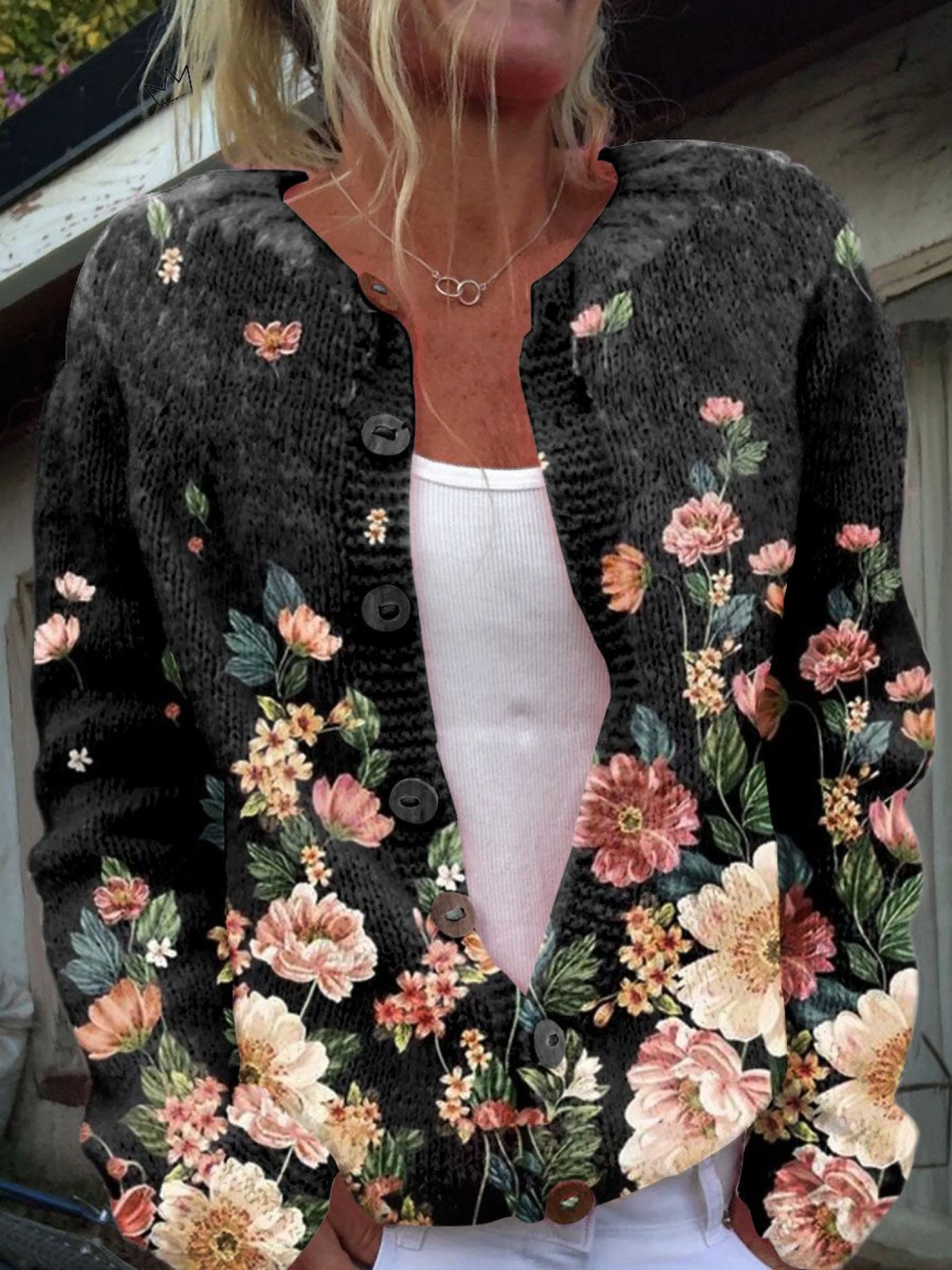 Kivara — Vintage Floral Cardigan
