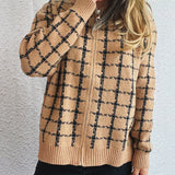 Veronique - Cozy plaid pattern zip-up cardigan