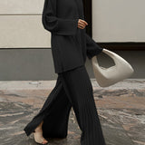 Valery - Elegant pleated blouse and wide-leg trousers set