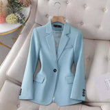 Elegant Women's Blazer for Work | Chic, Comfortable, Adaptable