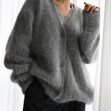 Alyssa - Elegant loose cardigan with deep V-neck
