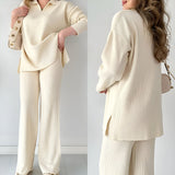 Julianna - Elegant set with long-sleeve V-neck blouse and trousers