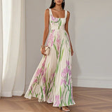 LYRA | Chic Floral Maxi Dress Featuring a Flattering Pleated Design