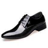 Men’s Formal Oxford Shoes | Patent Leather, Textured Gloss