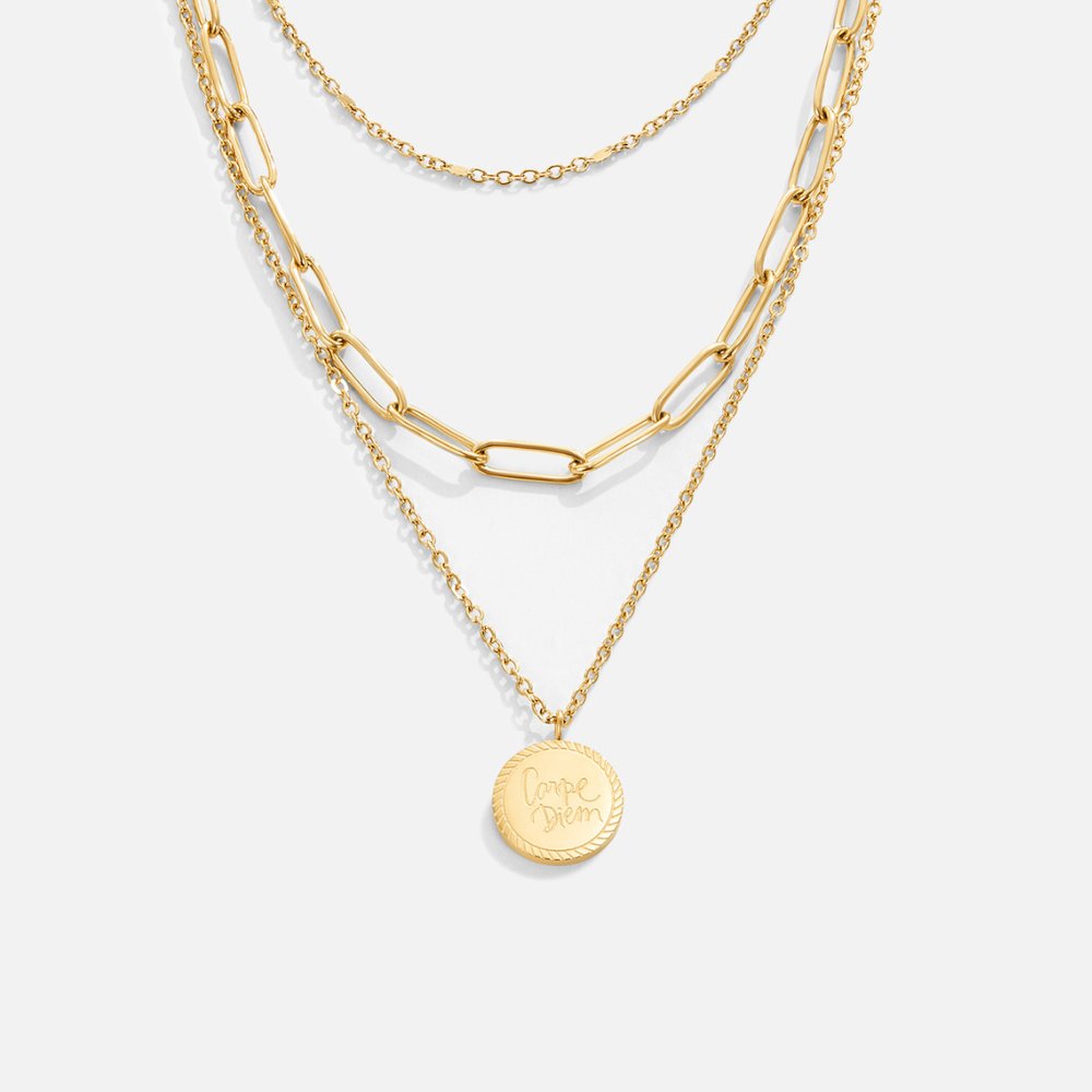 Léa – An Elegant Multi-Strand Gold Necklace with Graceful Design